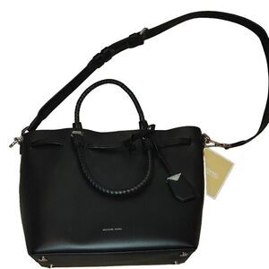 Michael Kors Women's Bag Bucket Blakely Black Leather shoulder/Crossbody Bag